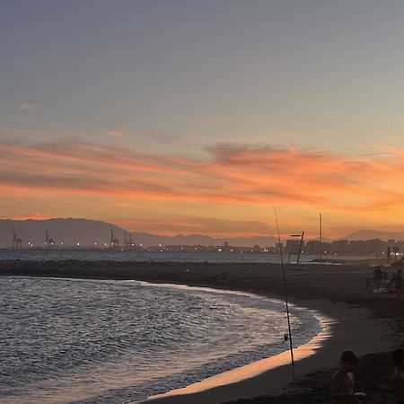 Appartamento La Casa De La Playa Málaga Esterno foto