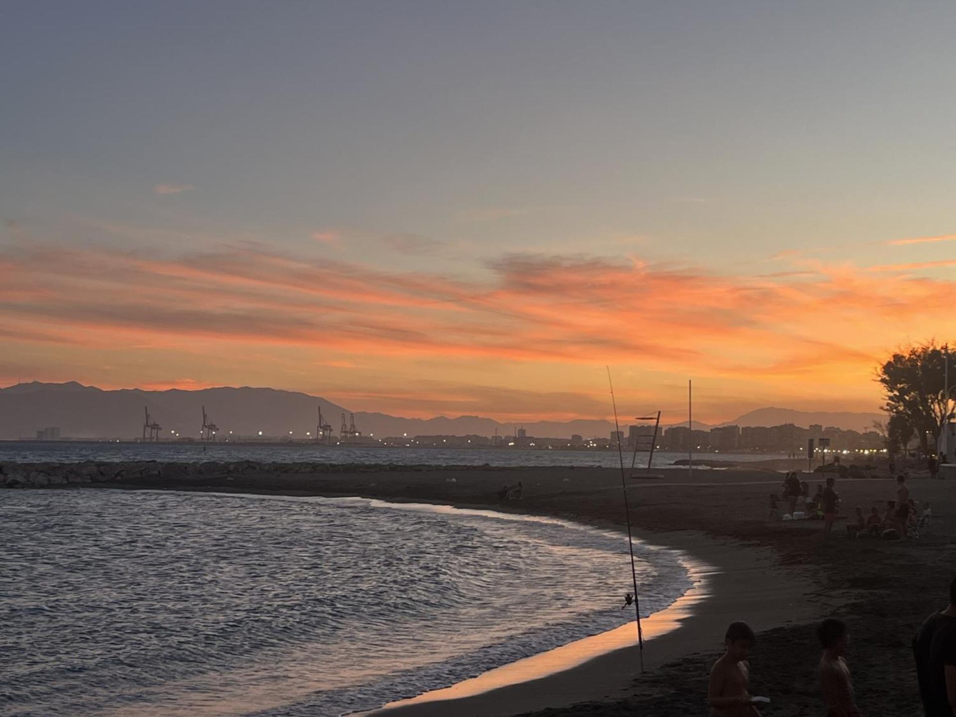 Appartamento La Casa De La Playa Málaga Esterno foto